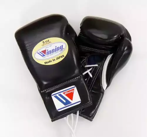 Winning Professional Boxing Gloves 8oz (Black)
