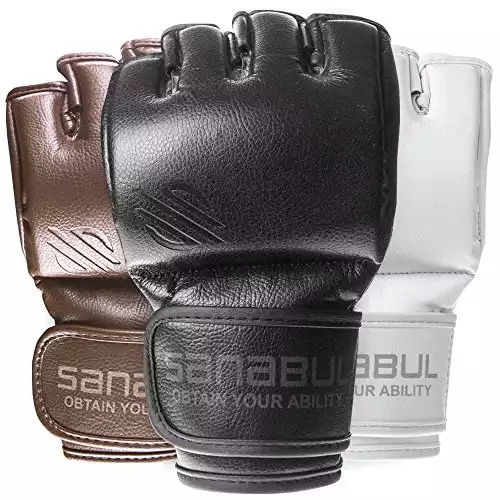 Mehrfarbige Sanabul MMA-Handschuhe